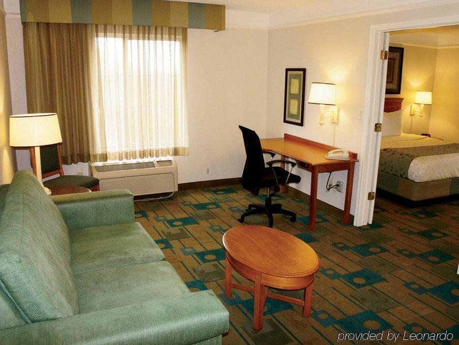 La Quinta By Wyndham Atlanta Conyers Otel Dış mekan fotoğraf