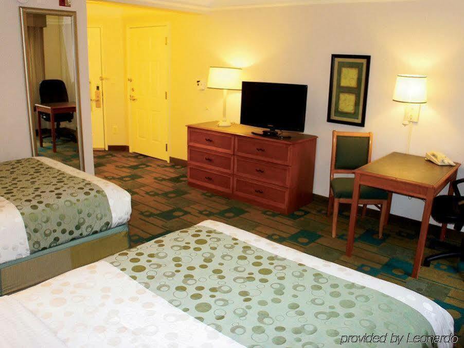 La Quinta By Wyndham Atlanta Conyers Otel Dış mekan fotoğraf